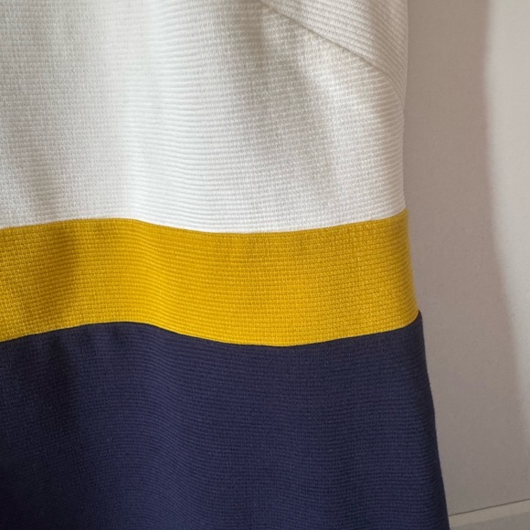 Sleeveless Colorblock Ottoman Sheath Dress in White, Mustard & Navy - Picture 3 of 6